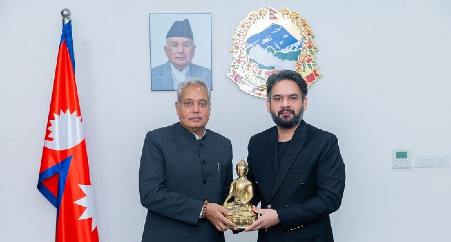 भारतीय राजदूत श्रीवास्तवको बिदाइ भेट :  नेपाल-भारत सम्बन्ध सधैँ प्रगाढ रहने प्रधानमन्त्रीको विश्वास